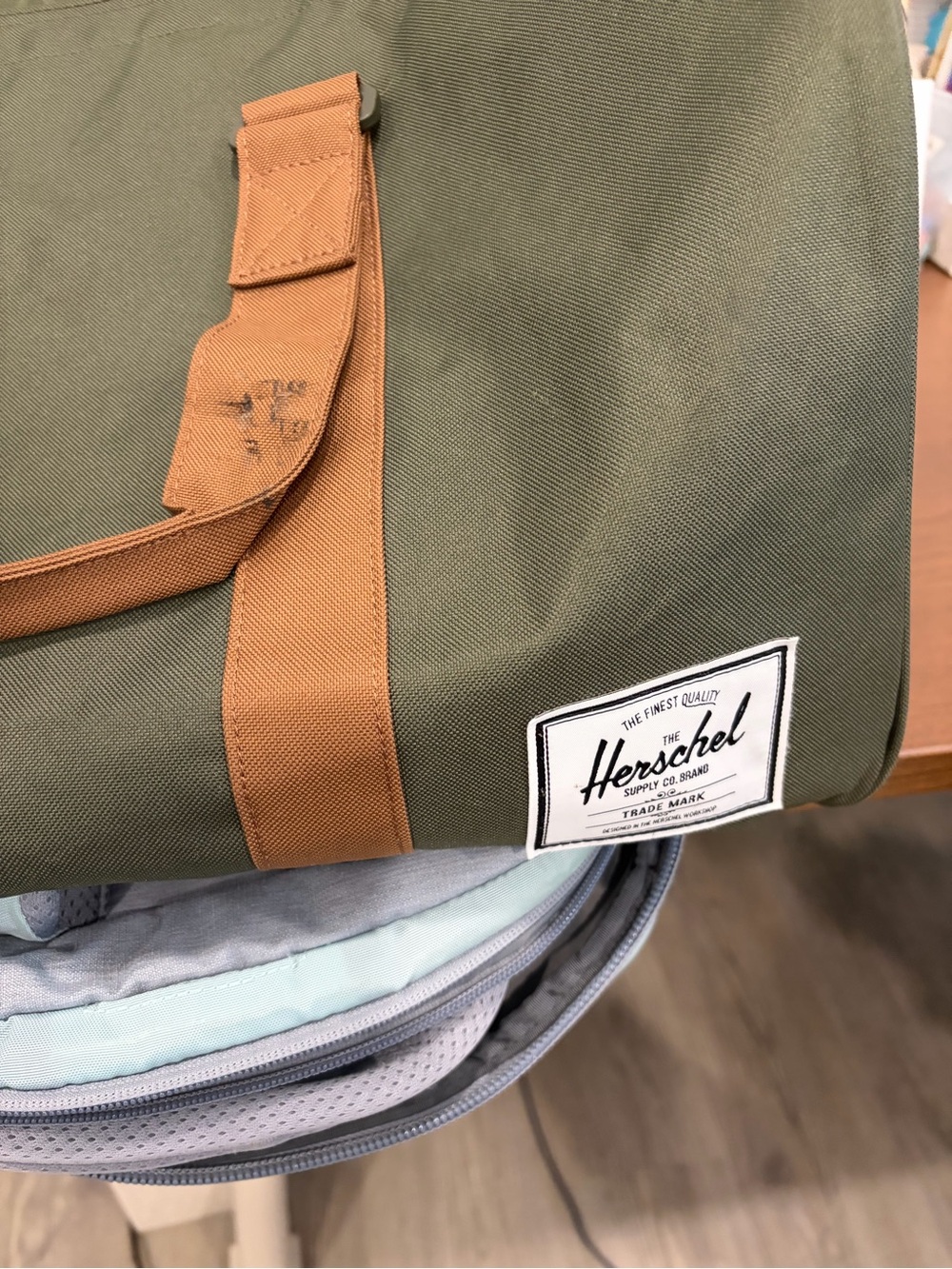Herschel Travel bag